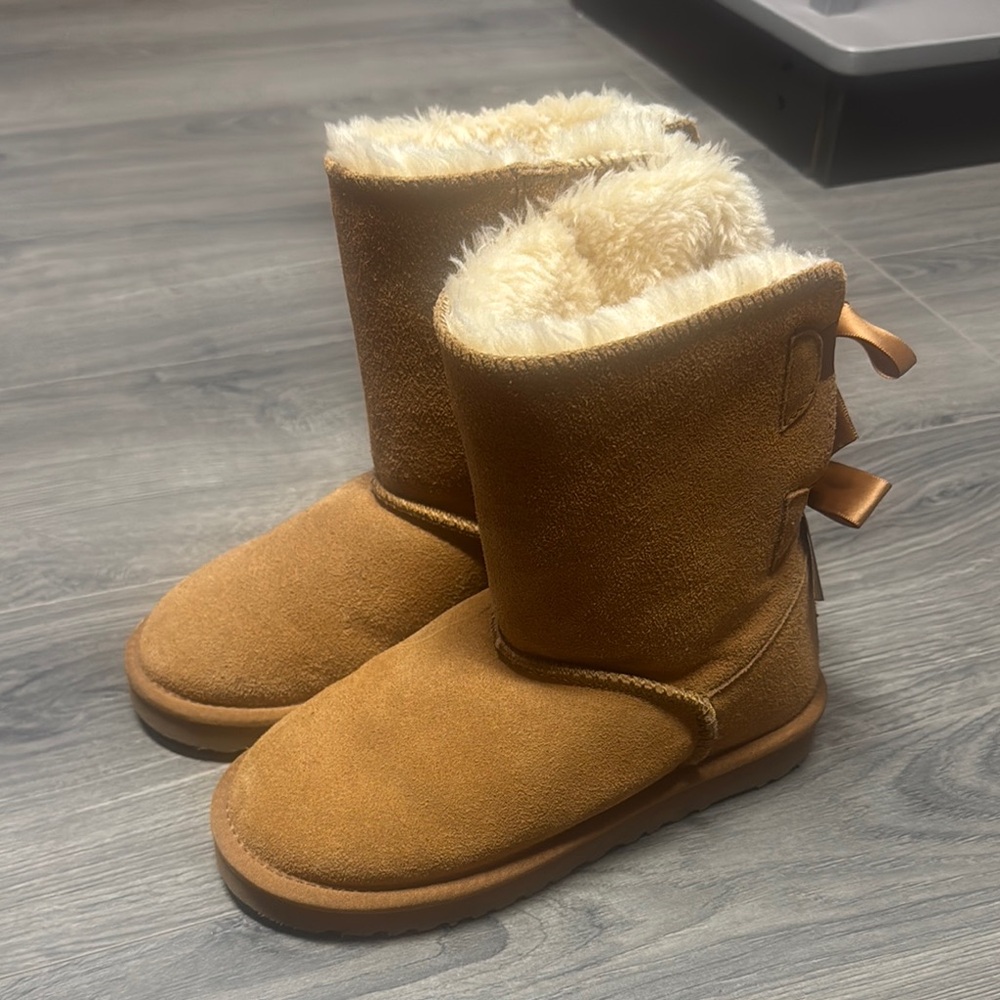 Tan and Cream Mid-Calf Suede Boots with Plush Lining